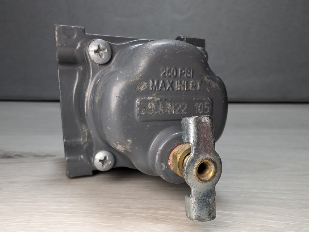 FISHER Type 67CF Pressure Regulator Max Supply 250 PSI