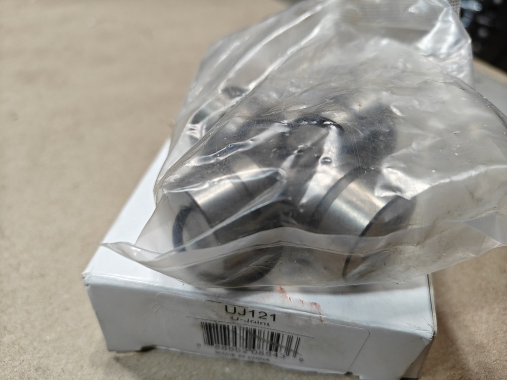 Replacement U-JOINT UJ121 Universal Joint Cross Bearing, Ships Next Day