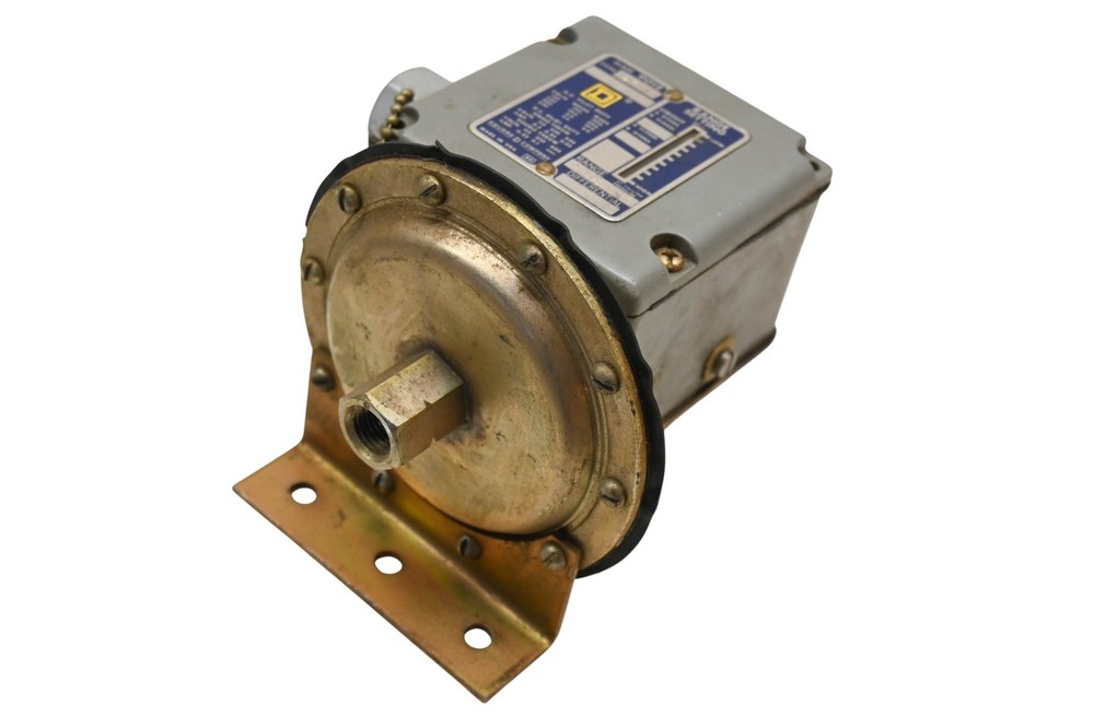 Square D 9012 AMW-1 Pressure Switch Assembly