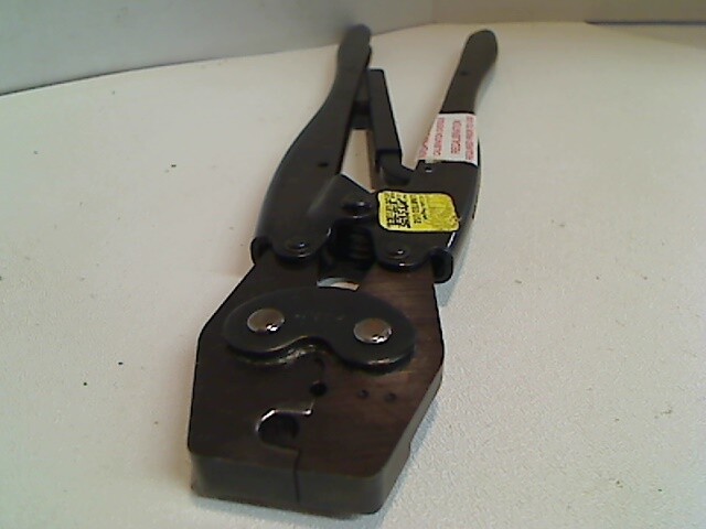 AMP-TE BNC HAND CRIMP CRIMPER TOOL 69477-1-D