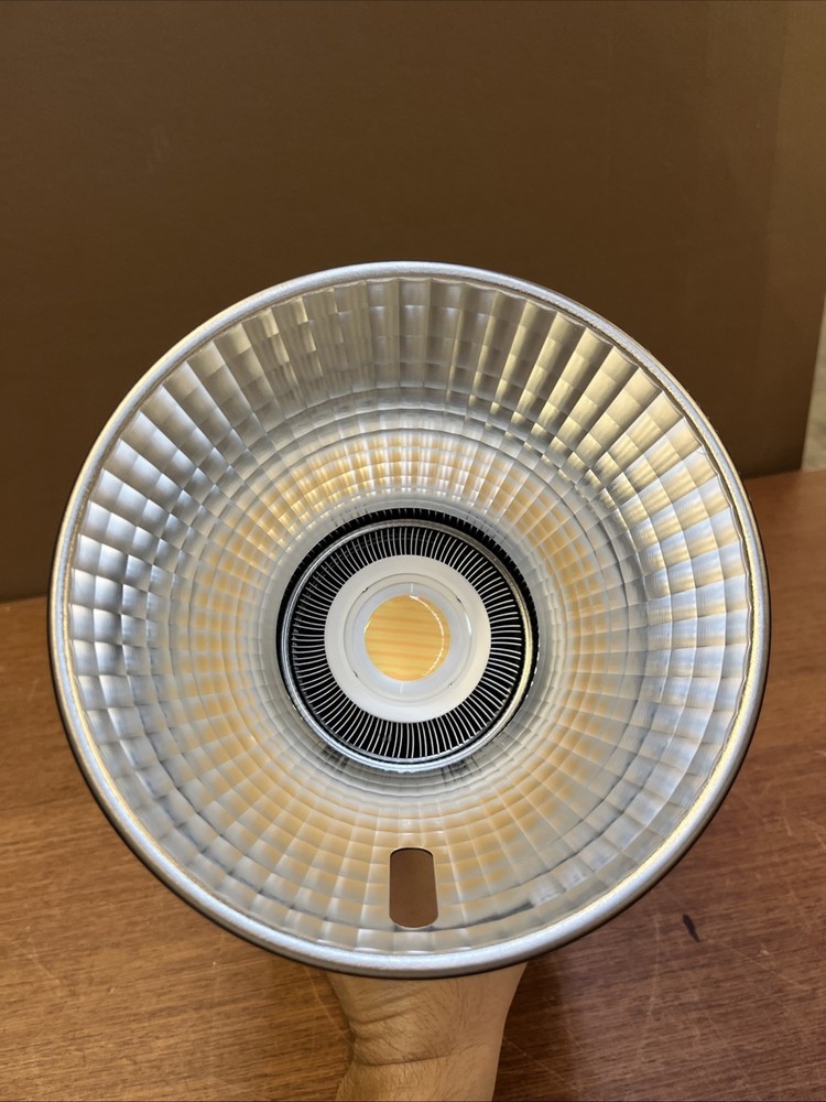 NEEWER CB60B LED VIDEO LIGHT
