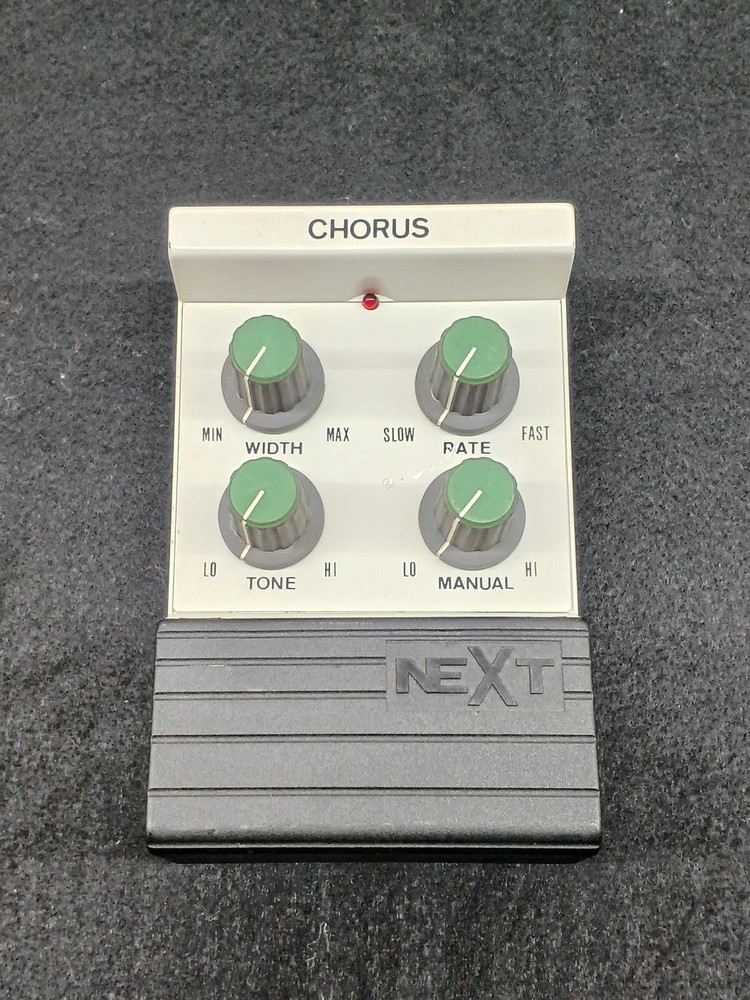 NEXT CHORUS Guitar Effect Pedal Used