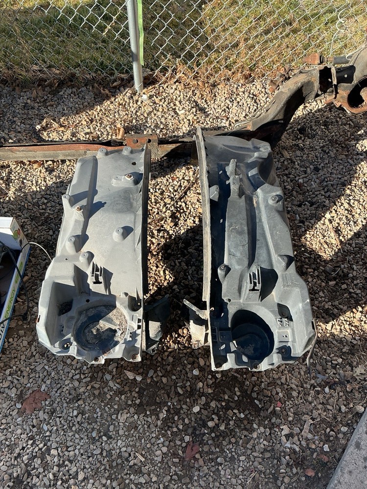 G Body Inner Fenders Set