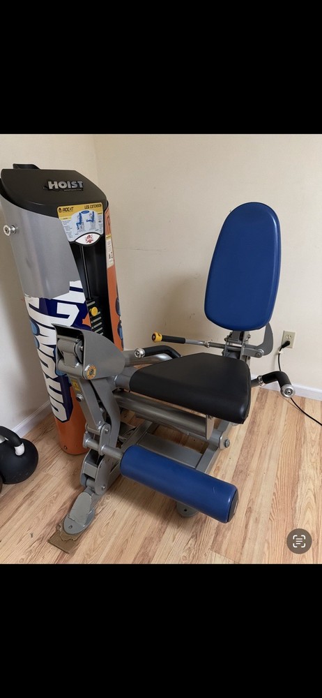 hoist roc it leg extension