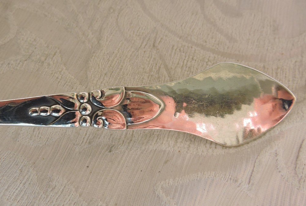 Danish Silver Arts & Crafts Pie Server, 1924 Paletta da dolce argento danese