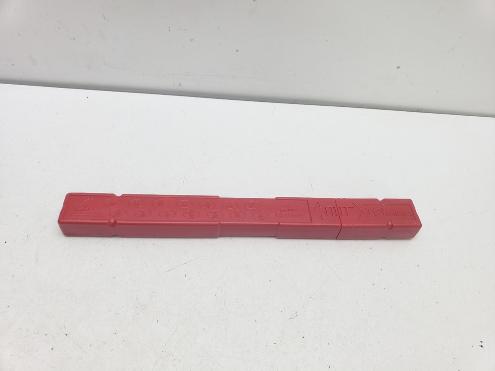 BMW X3 G01 EMERGENCY HAZARD WARNING TRIANGLE 2021 6770487