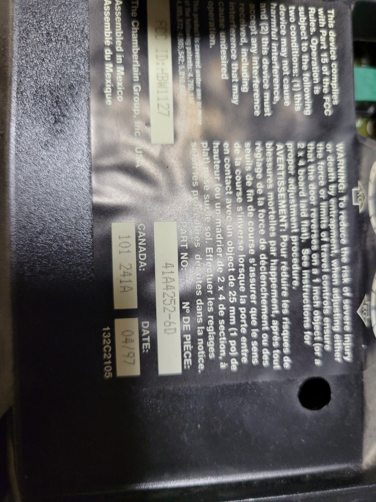 41A4252-6D Chamberlain Garage Door Opener . Read Description Please.