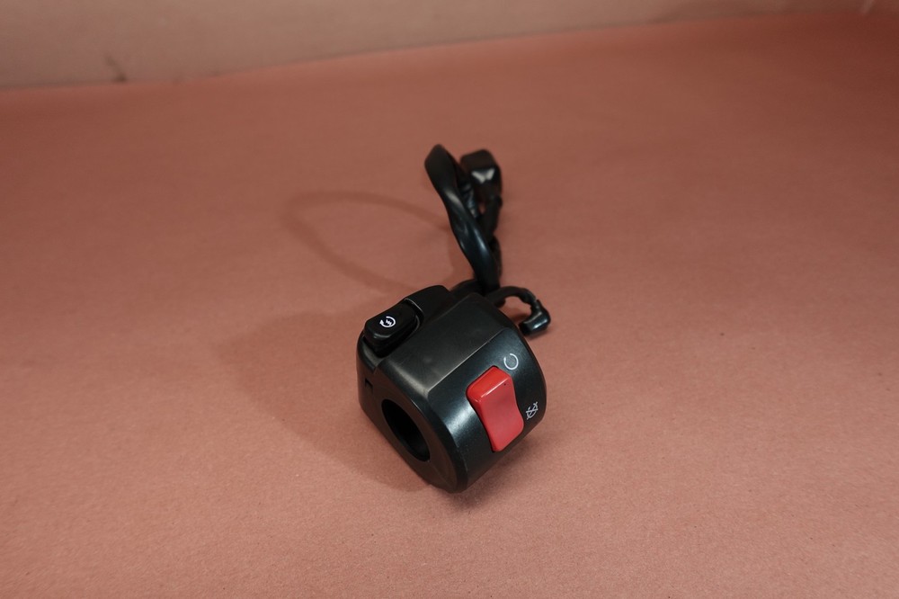 2013-2017 Kawasaki Ninja 300 EX300 Right Handlebar Stop Start Kill Switch