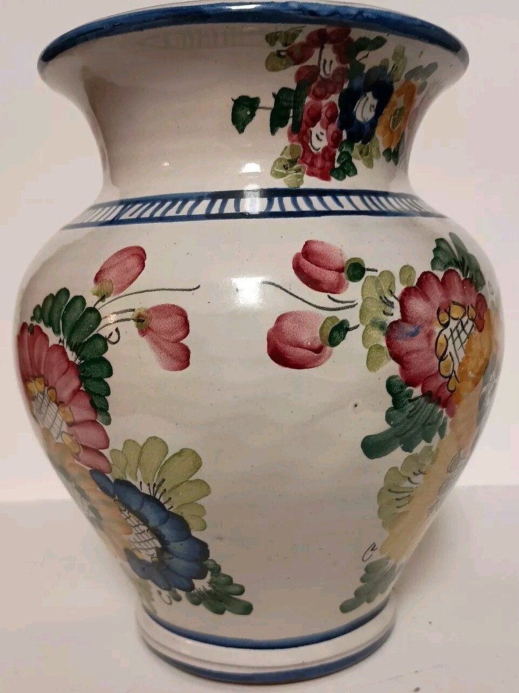 Handpainted Vase FCA Peru 7.5" X 6 "