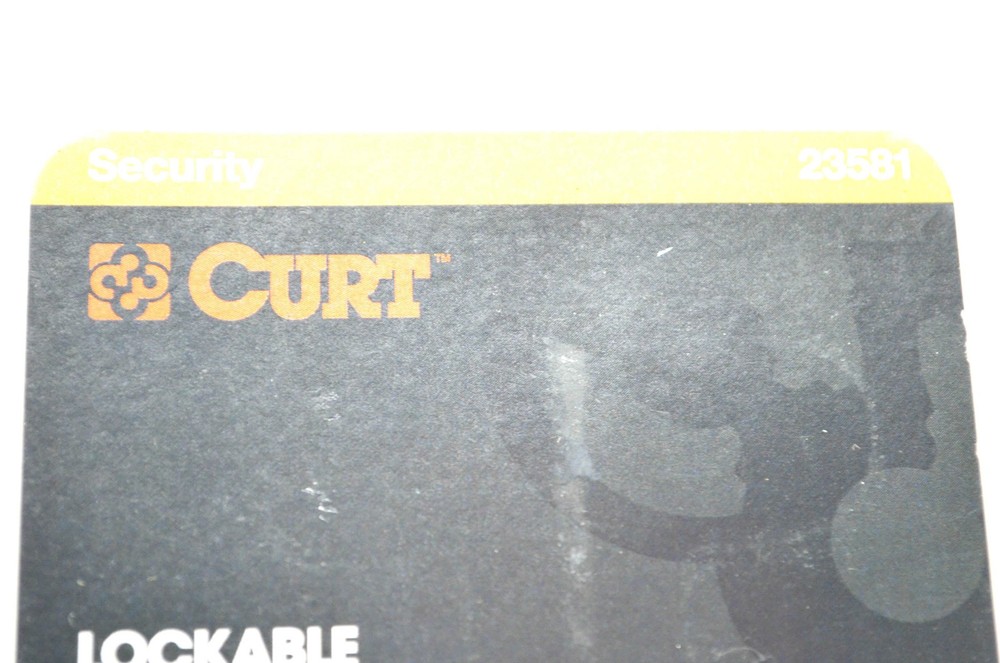 Curt 23581 Lockable Swivel Pin NOS