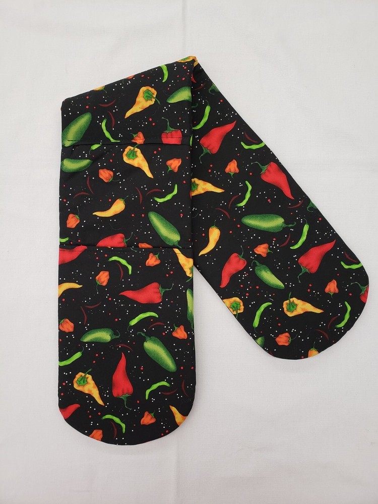Hot Peppers Double Oven Mitt