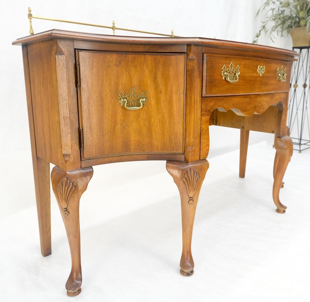 Thomasville Brass Gallery Back Banded Top Light Walnut Sideboard MINT
