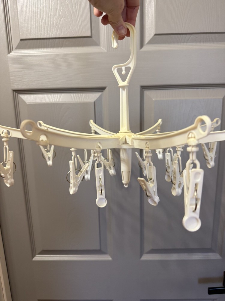 Rotating Clothes Drying Rack with 24 Clips Foldable Hanger for Laundry