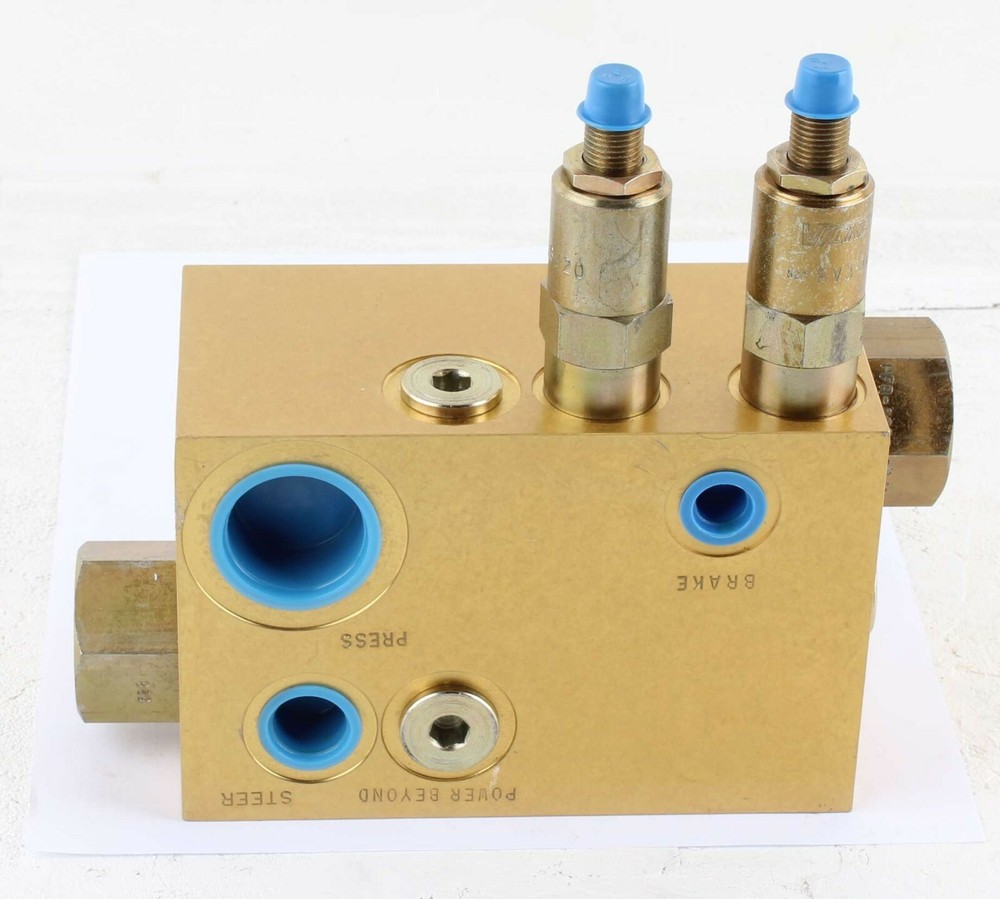 New MCD-1683C Vickers Valve Assembly