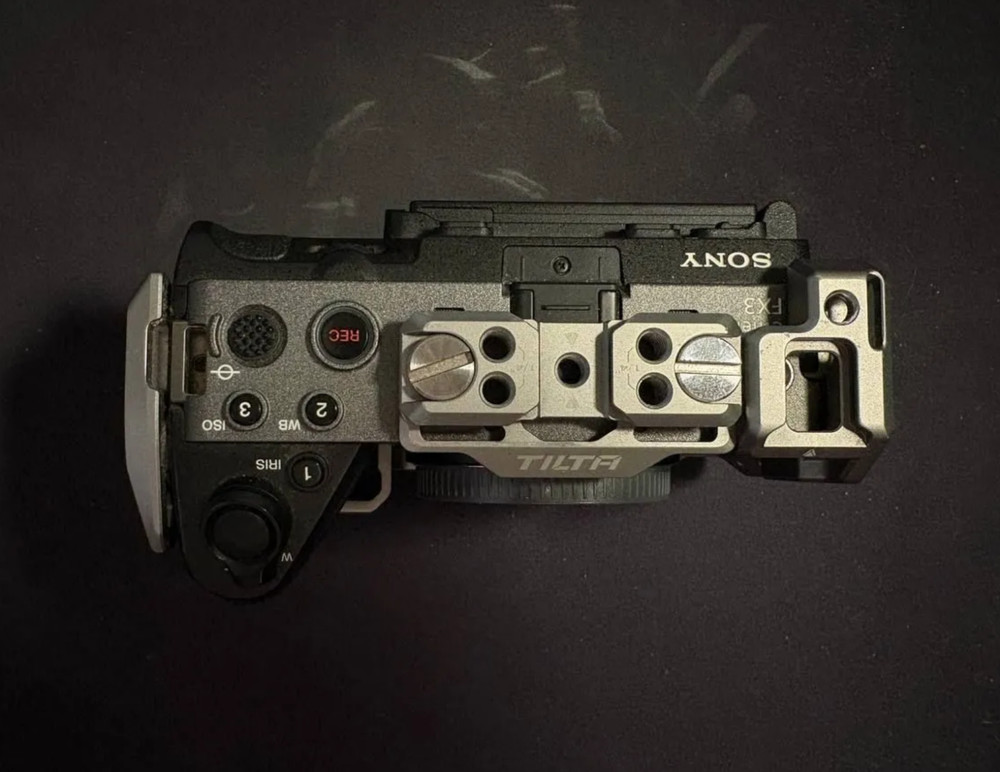 Sony camera FX3 — complete set + Tilta rig