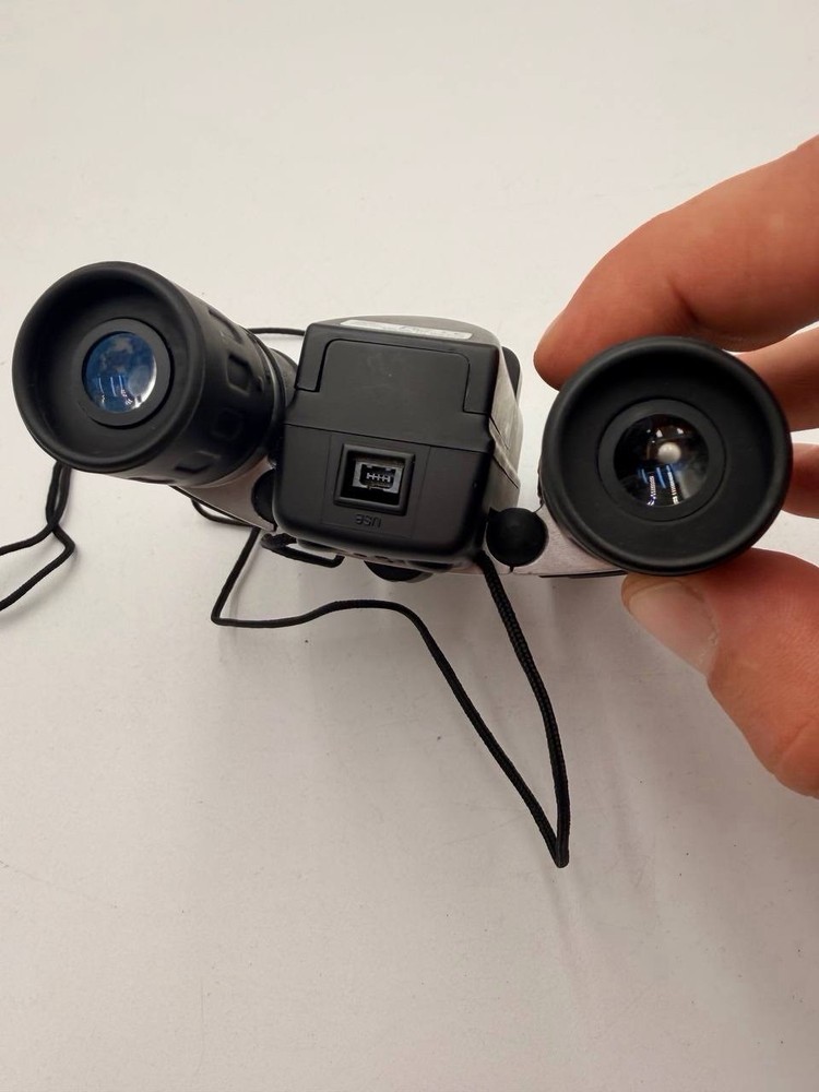 SHARK Digital Binoculars with Built-In Camera & LCD Screen – Tested & Working