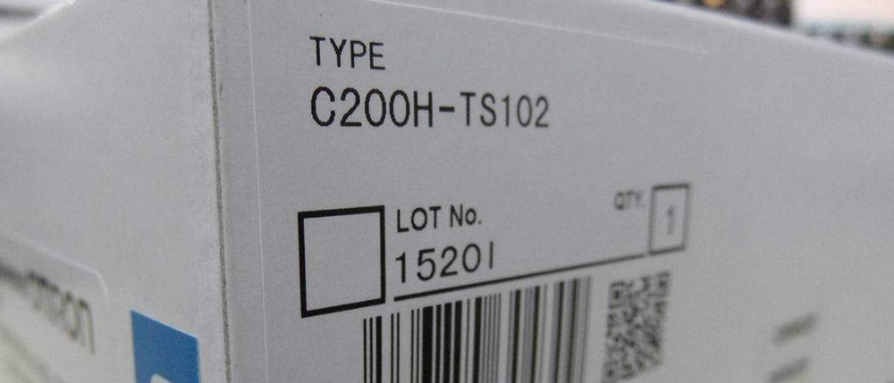 NEW Omron PLC C200H-TS102