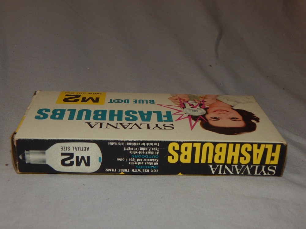 Sylvania Flashbulbs Blue Dot M2 ALL 12 NOS