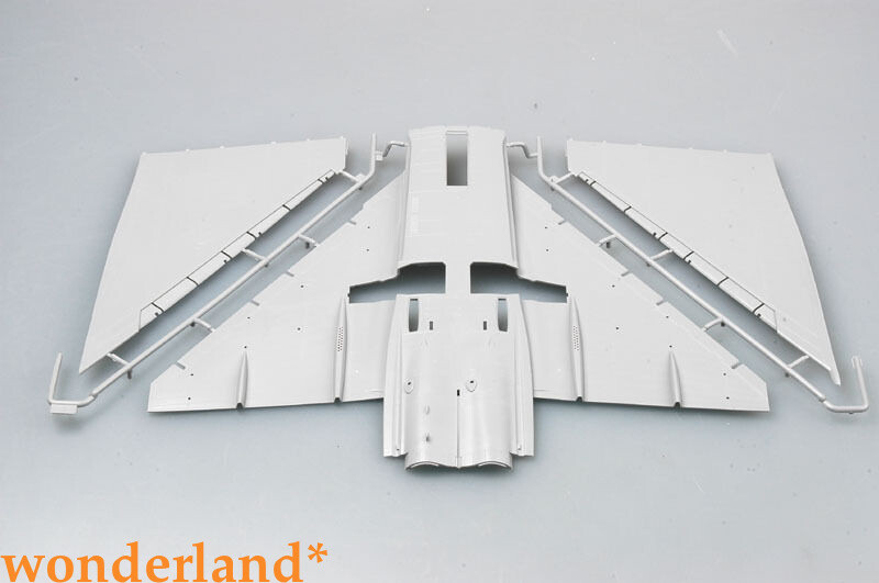 Trumpeter 1/32 02279 EF-2000B Eurofighter Typhoon