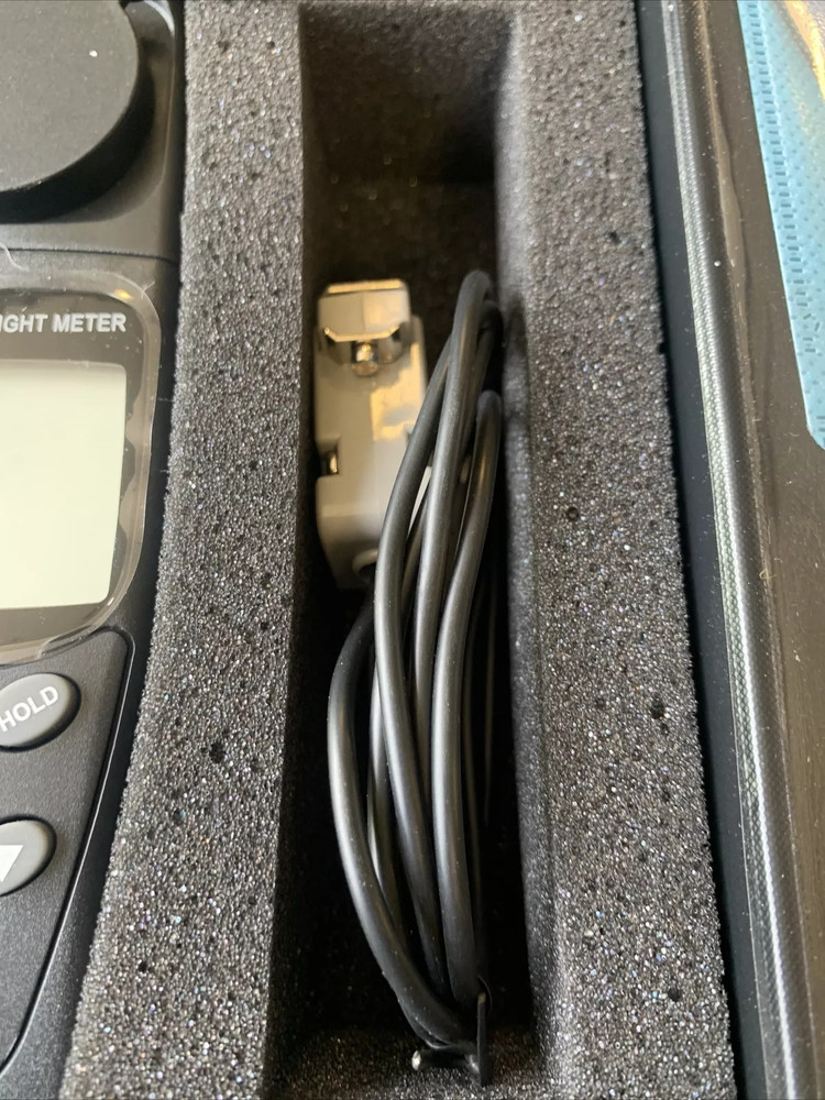 General Tools DLM203DL Data Logging Light Meter - Precision Measurement Tool