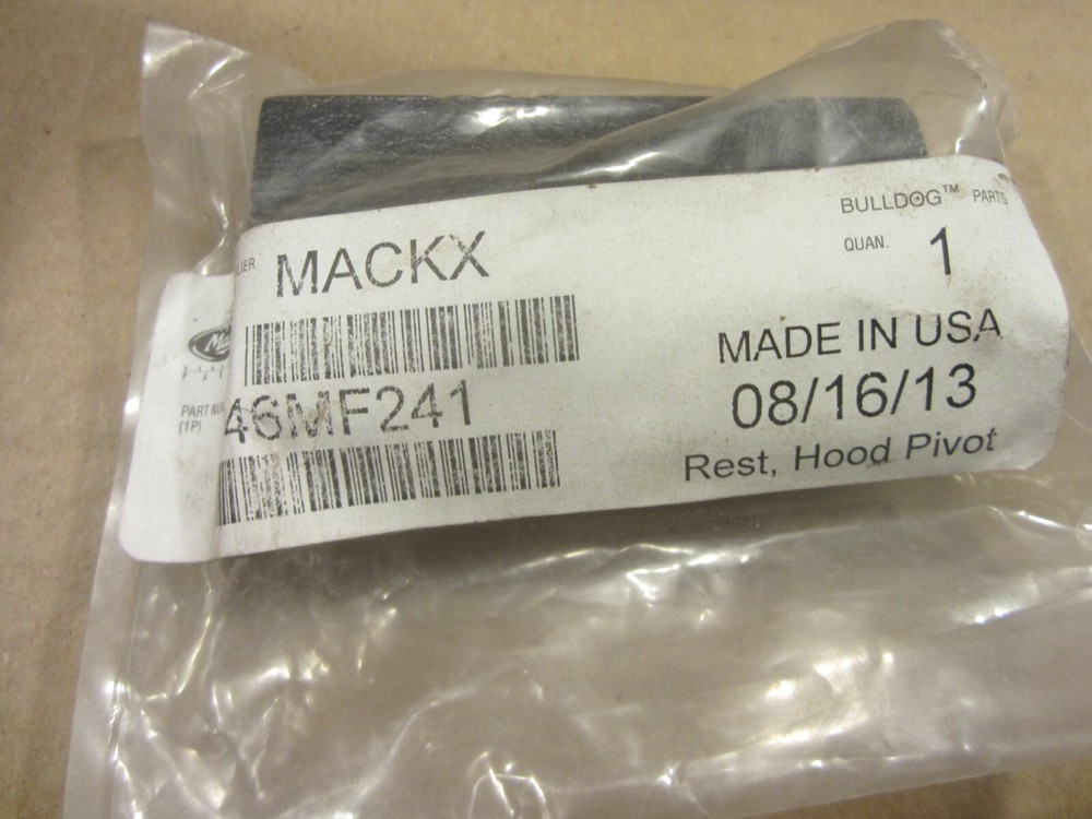 Mack 46MF241 Hood Pivot Rest