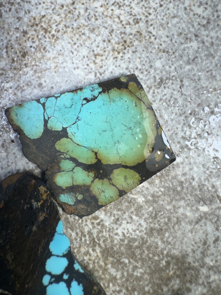 Hubei turquoise stabilized mixed slabs