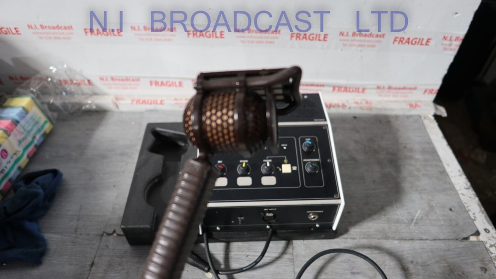 Glensound gs-cu012a commentars box with coles microphone