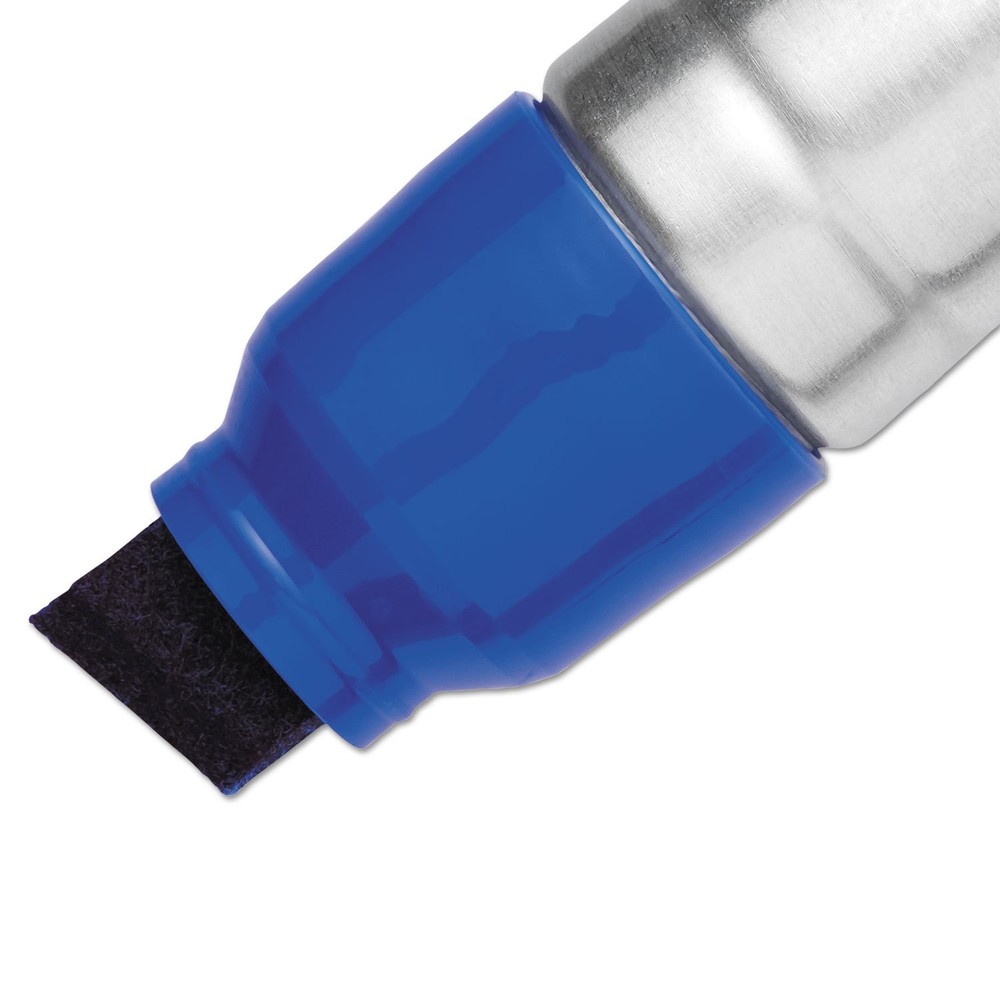 44003 Magnum Oversized Permanent Marker Chisel Tip Blue