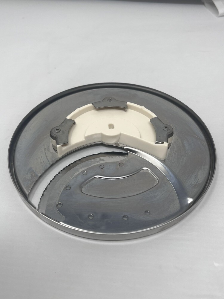 Cuisinart DLC-7 2 Discs for Food Processor Includes DLC-044 4mm DLC-037 M Grater