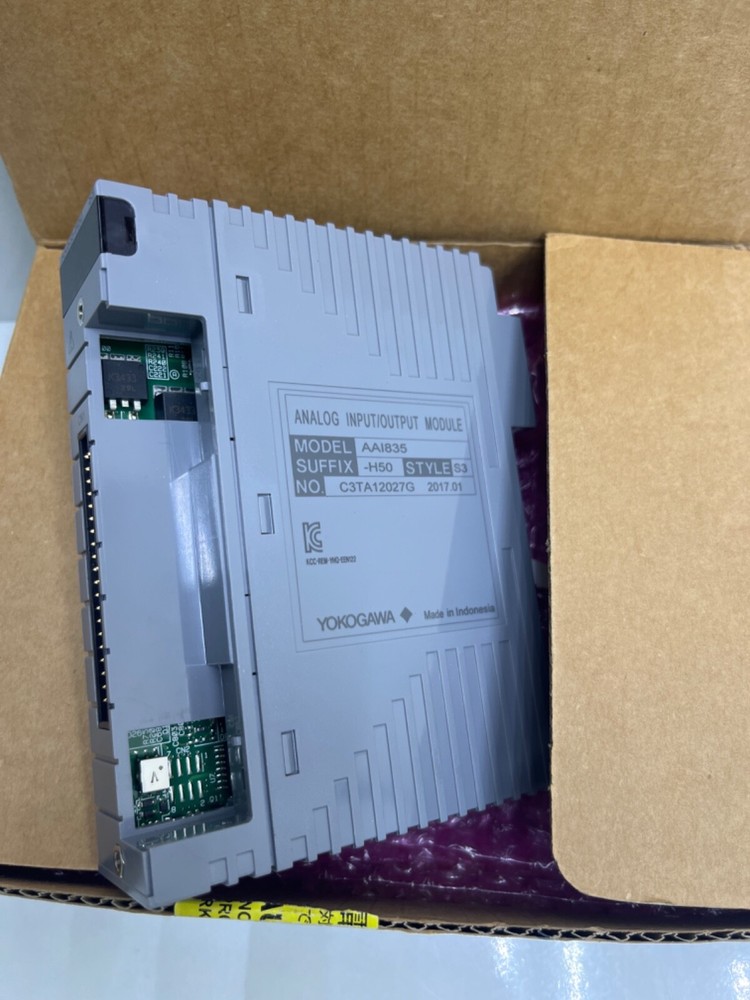 YOKOGAWA AAI835-H50 S3 ANALOG INPUT/OUTPUT MODULE.