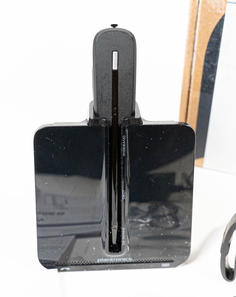 PLANTRONICS Poly CS540 Wireless DECT Headset Black