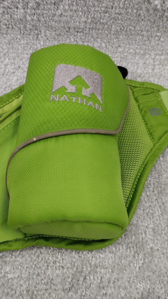 Nathan Triangle Waist Pack/Running Adjustable Black Belt
