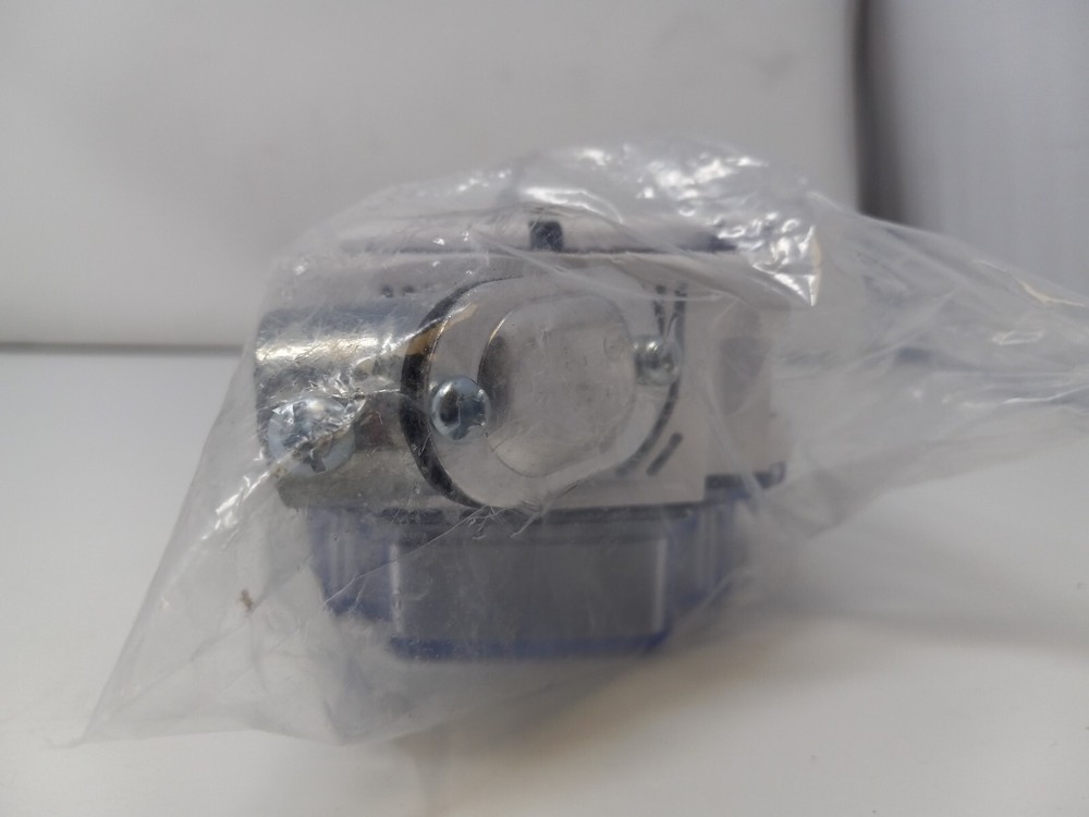 EMC-REF-LK-832 REFRIGERANT LEAK DETECTOR SEE DESCRIPTION