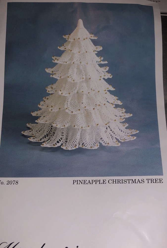 Herrschner’ Crochet Pineapple Tree No 2078