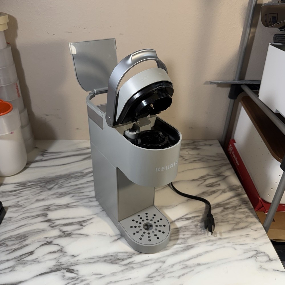 Keurig - K-Mini Plus Single Serve K-Cup Pod Coffee Maker - Studio Gray