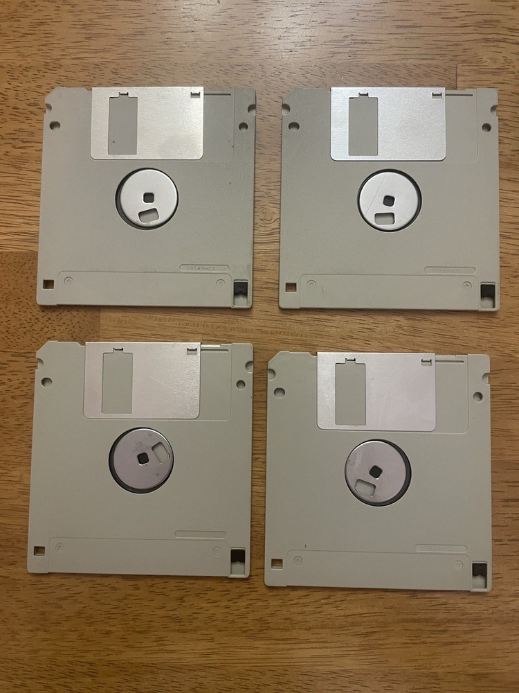 Vintage X4 Microsoft Entertainment Pack Sampler 1st Edition