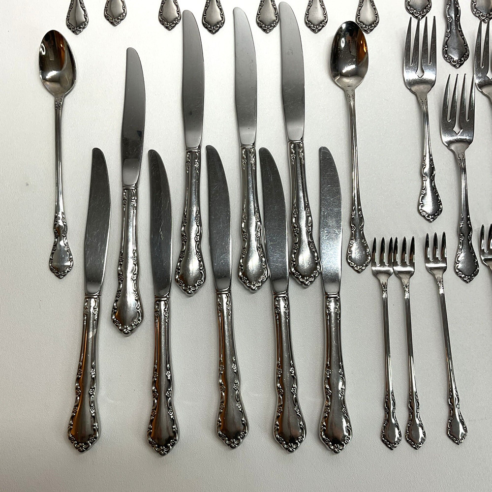 Mansion Hall Stainless Flatware Distinction Oneida Deluxe HH 67 Pc Service for 9