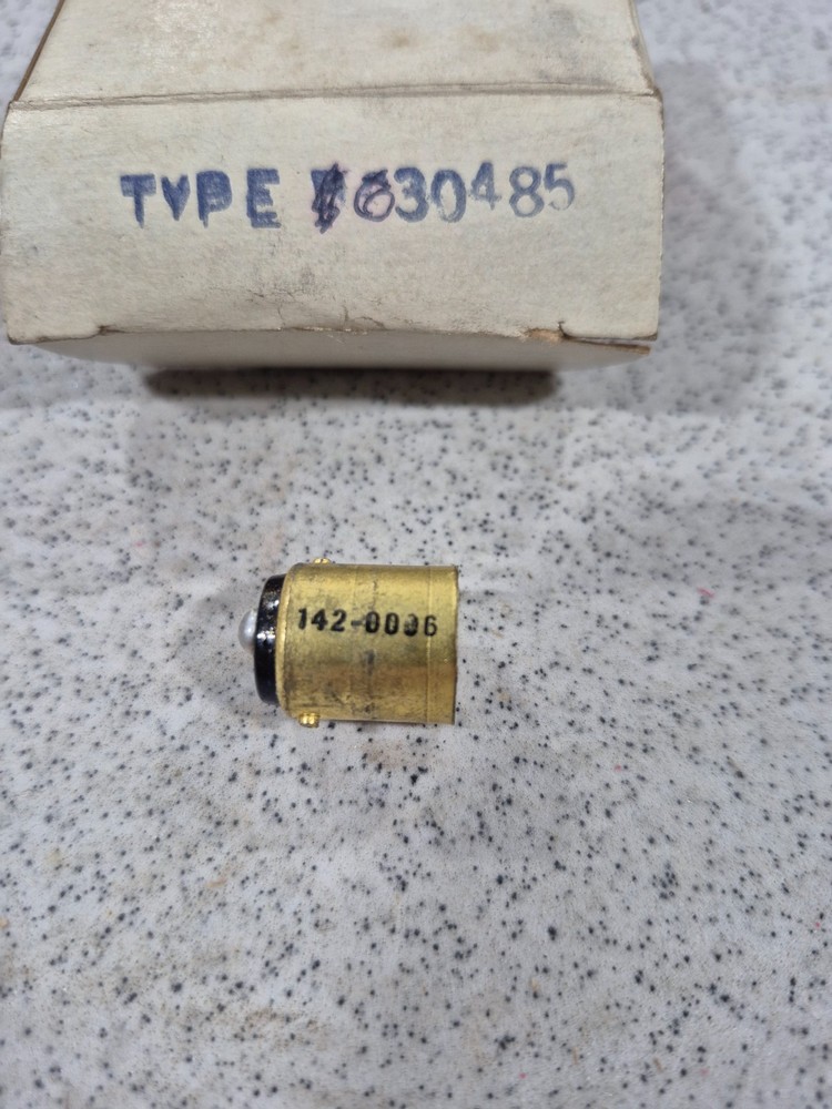 630485 White Rodgers Flame Detector Cell