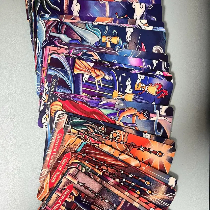 Dreamscapes Tarot Deck - International Import, Artistic Design