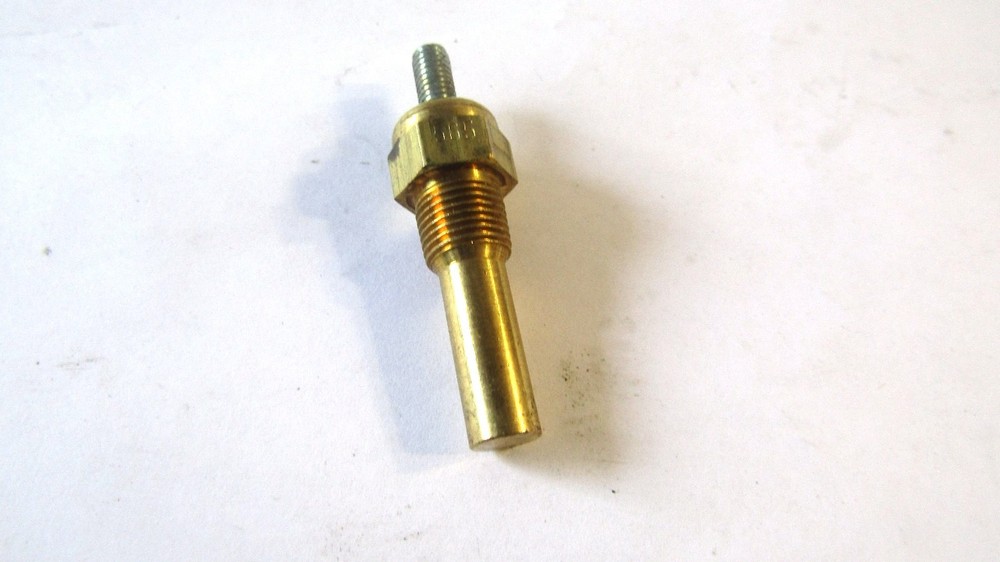 Engine Coolant Temperature Sender Standard TS-176