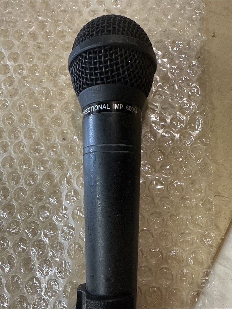 Stageworks UM66 Neodymium Unidirectional Microphone