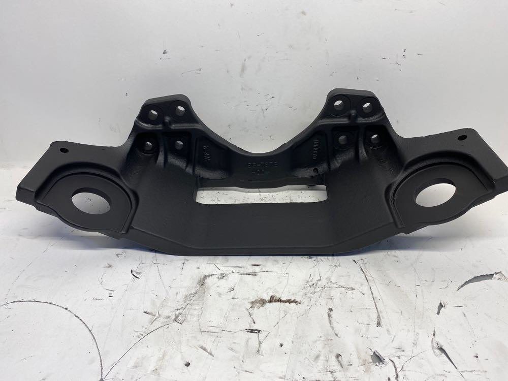 2002 Caterpillar C12 Engine Mount 1967876 (548-12676)