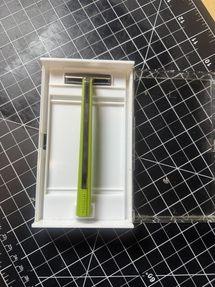 VTG Gillette Green Handle Safety Razor