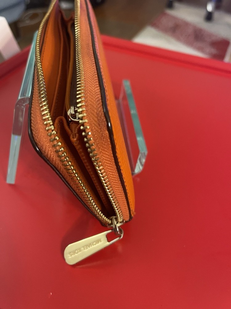 michael kors wallet