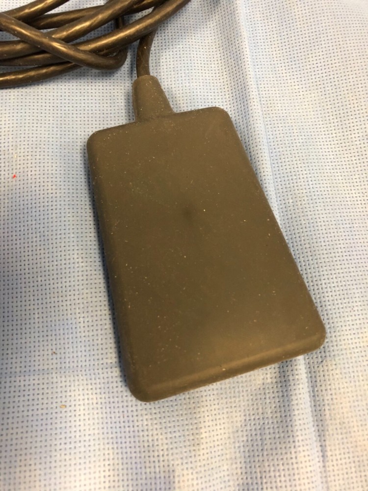 Arthrex AR-6476 Remote with cord - used