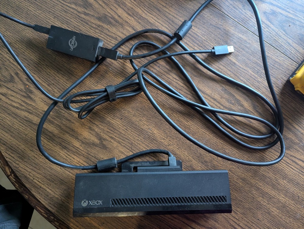 Microsoft Xbox One Kinect Sensor Bar - Black