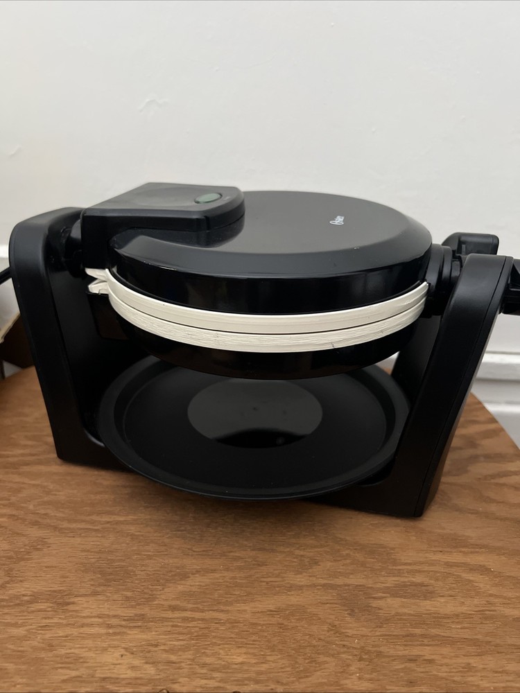 Oster DiamondForce Nonstick Flip Waffle Maker - White