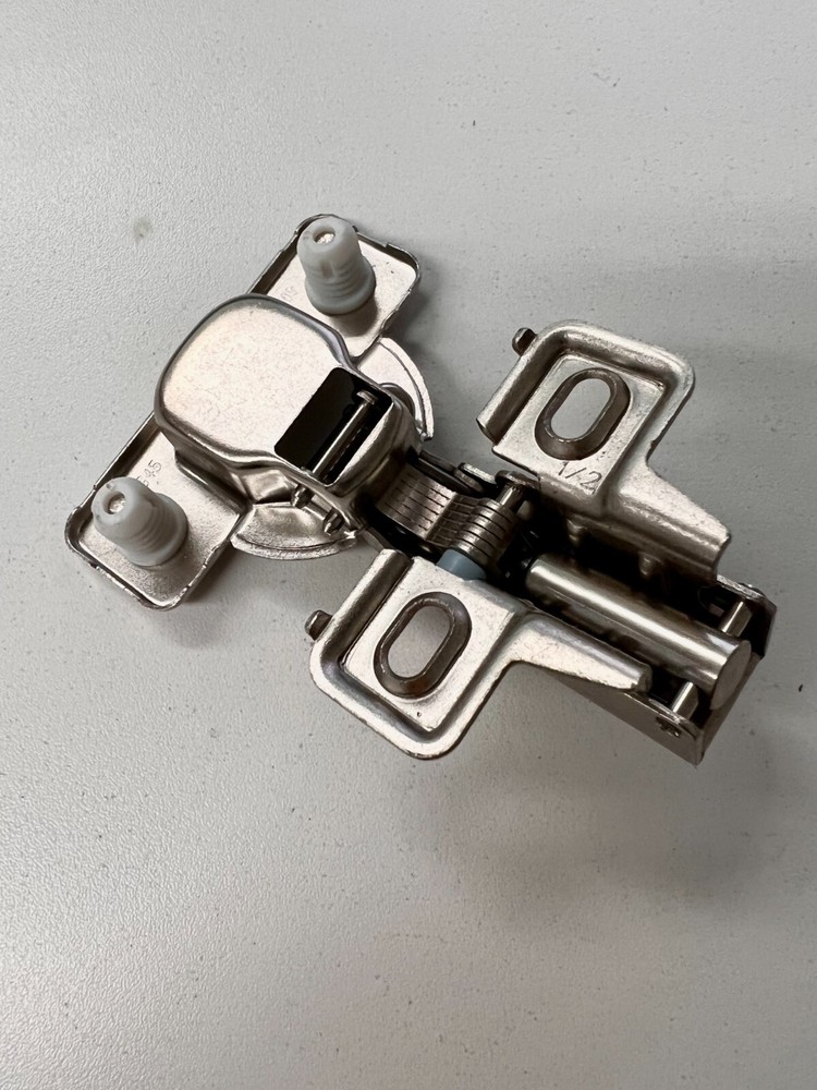 Silverline Face Frame Quiet Soft Close Cabinet Door Hinges,1/2 - 3/4