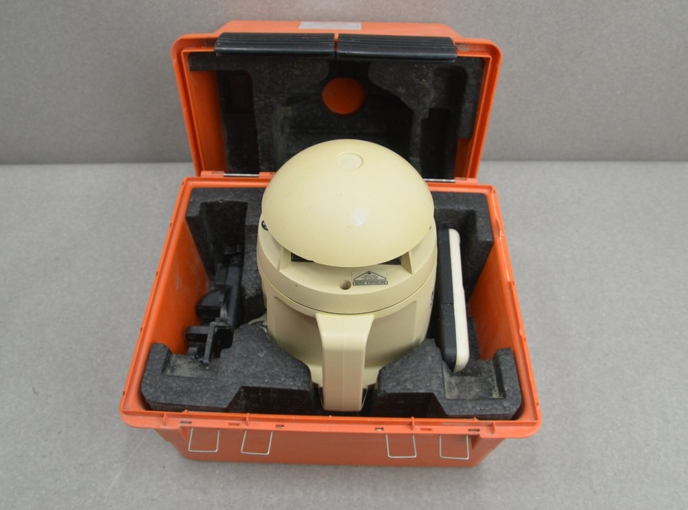 Nikon NL-300E Laser Level