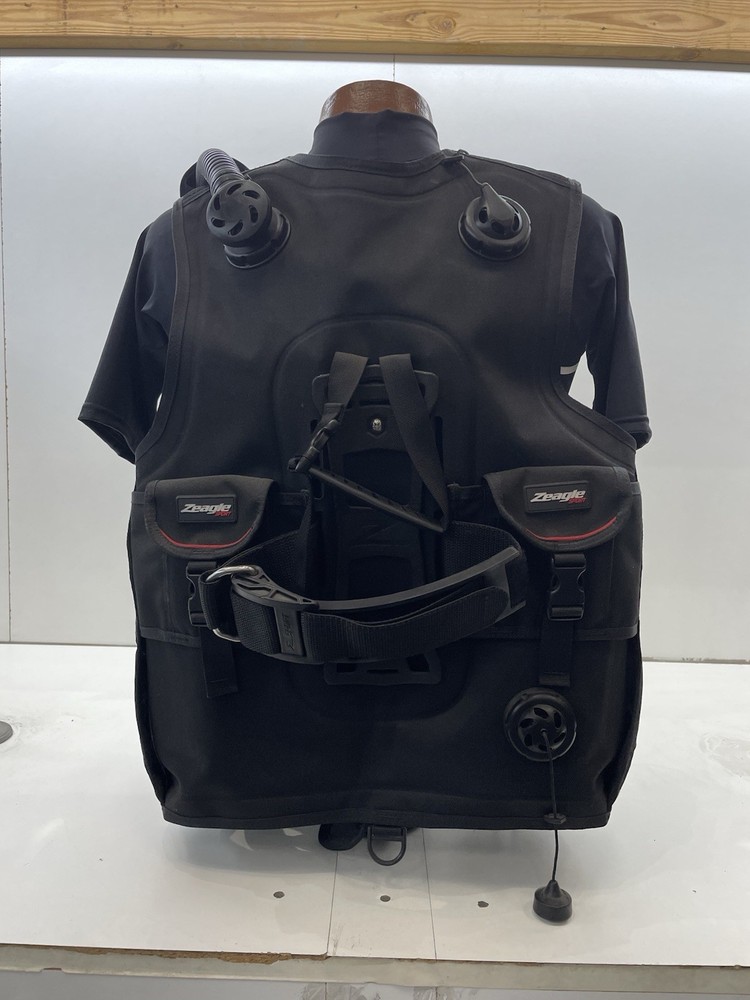 NEW - Medium Zeagle Resort BCD